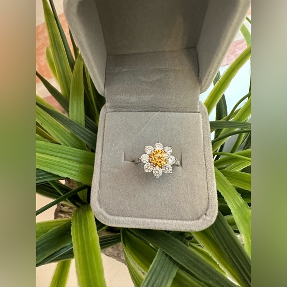 Moissanite GRA certified ring size 6 - Picture 1 of 3